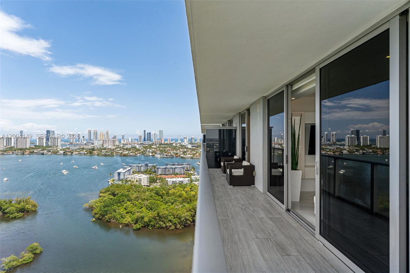 16385 Biscayne Blvd #3001, North Miami Beach FL 33160