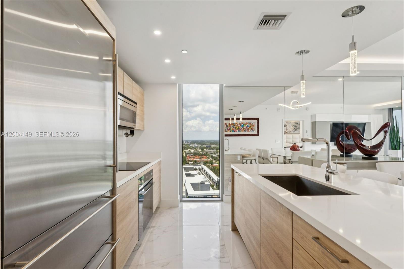 16385 Biscayne Blvd #3001, North Miami Beach FL 33160