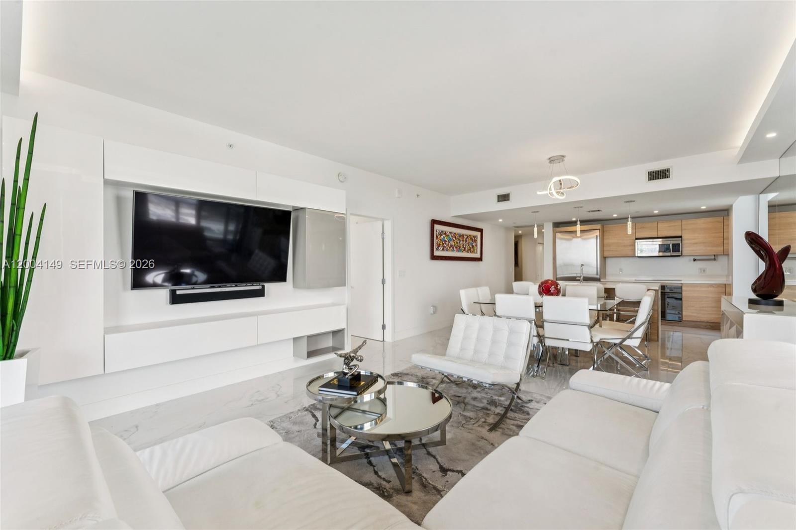 16385 Biscayne Blvd #3001, North Miami Beach FL 33160