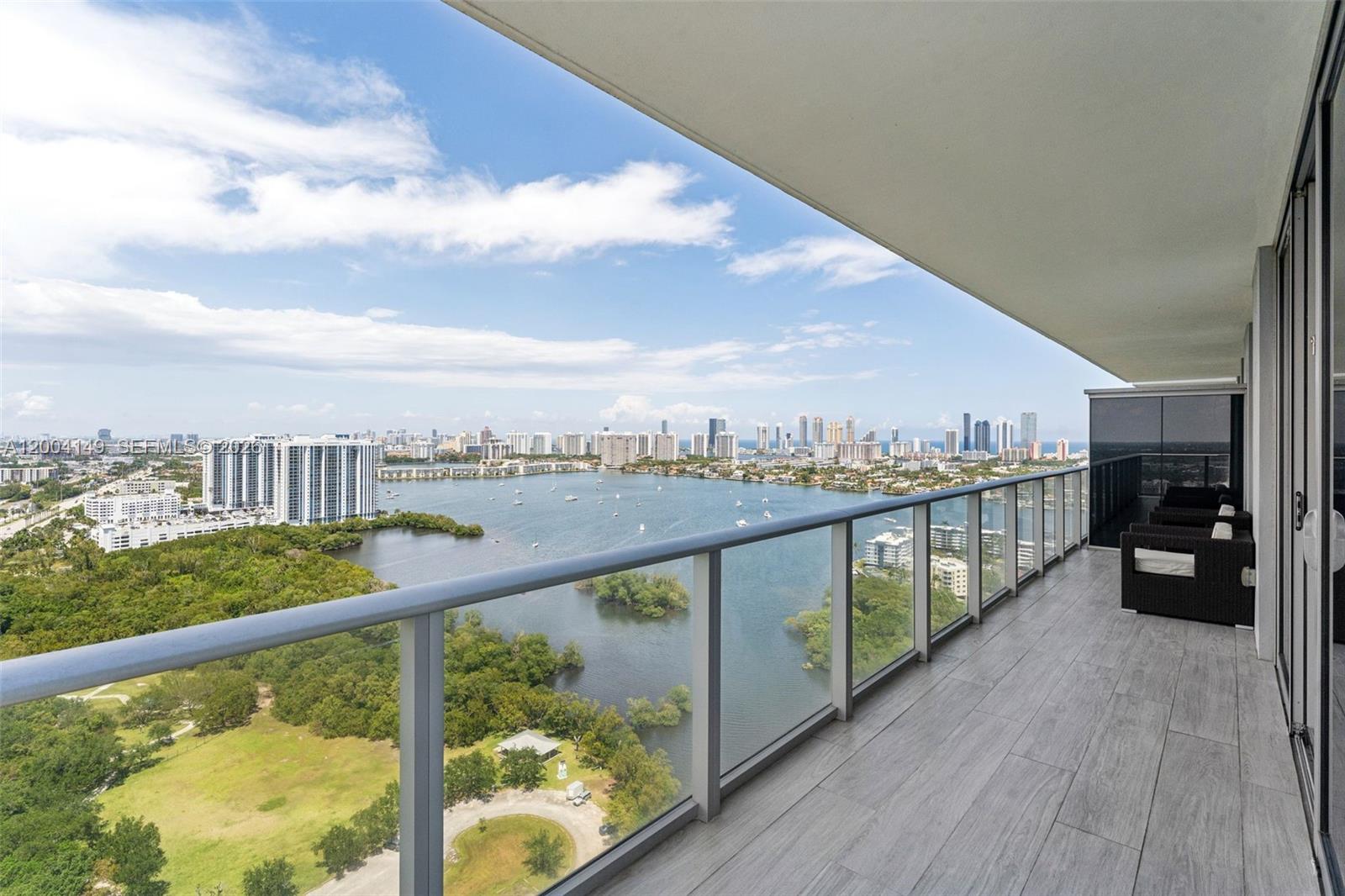 16385 Biscayne Blvd #3001, North Miami Beach FL 33160