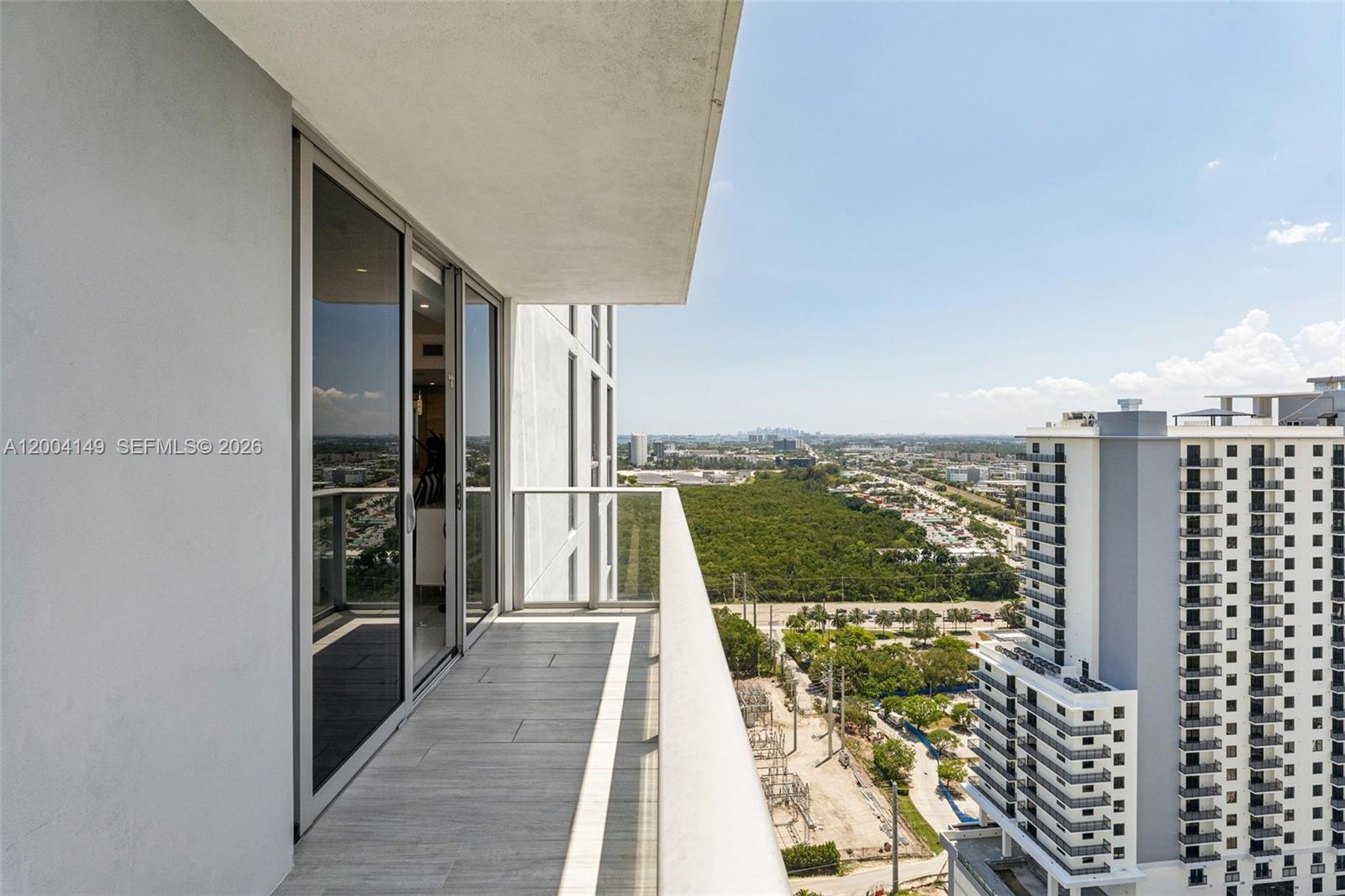 16385 Biscayne Blvd #3001, North Miami Beach FL 33160