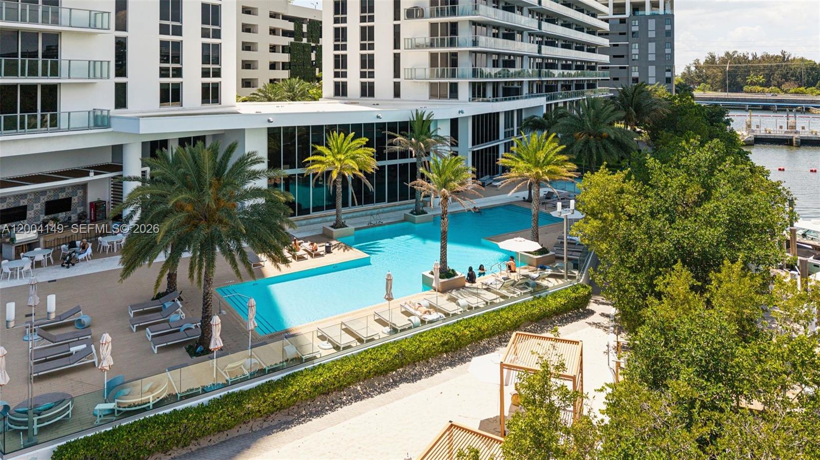 16385 Biscayne Blvd #3001, North Miami Beach FL 33160