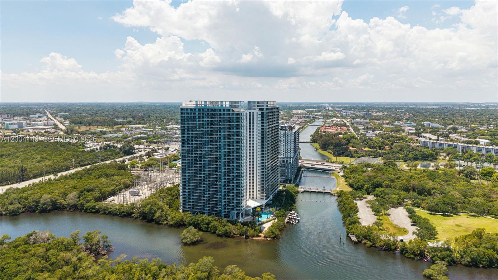 16385 Biscayne Blvd #3001, North Miami Beach FL 33160