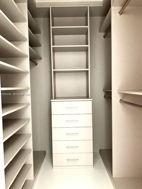 851 NE 1st Ave #2110, Miami FL 33132