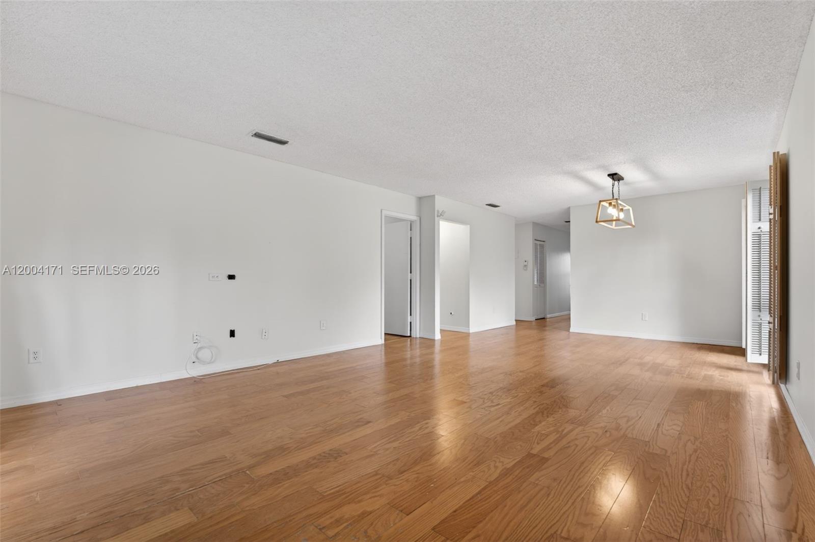 21810 Cypress Cir #26B, Boca Raton FL 33433