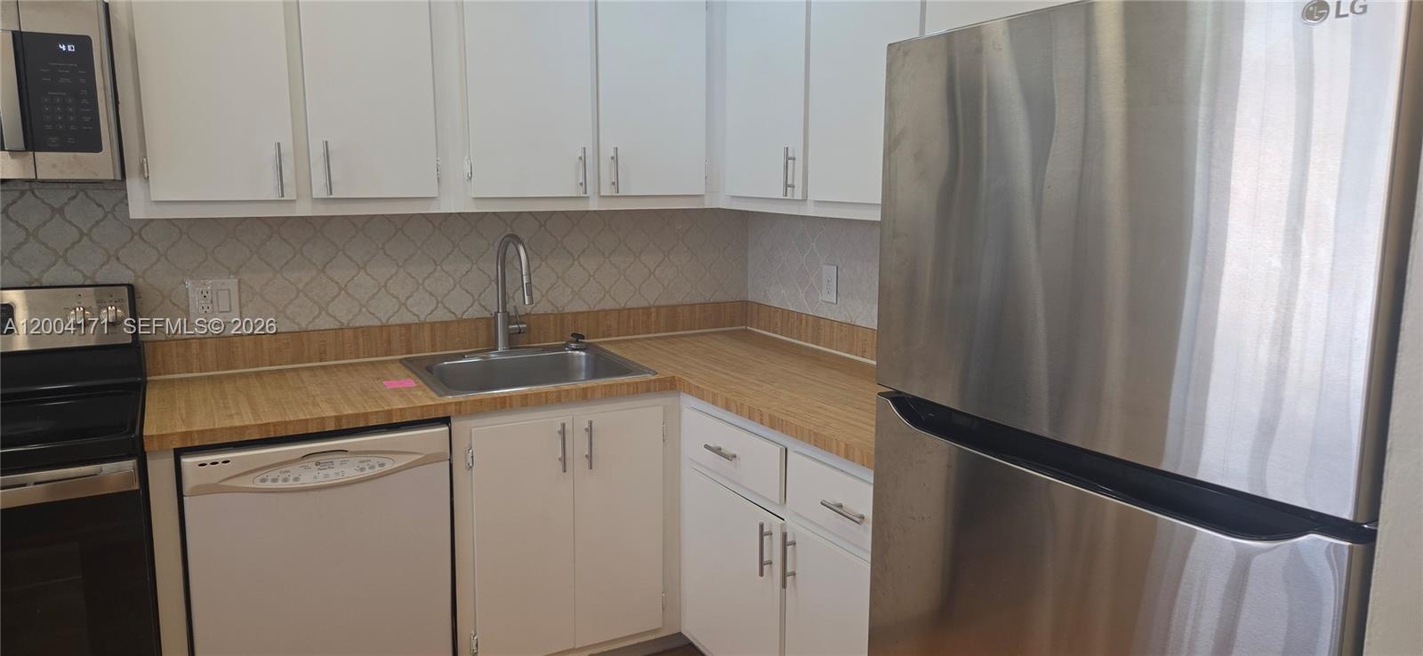 21810 Cypress Cir #26B, Boca Raton FL 33433