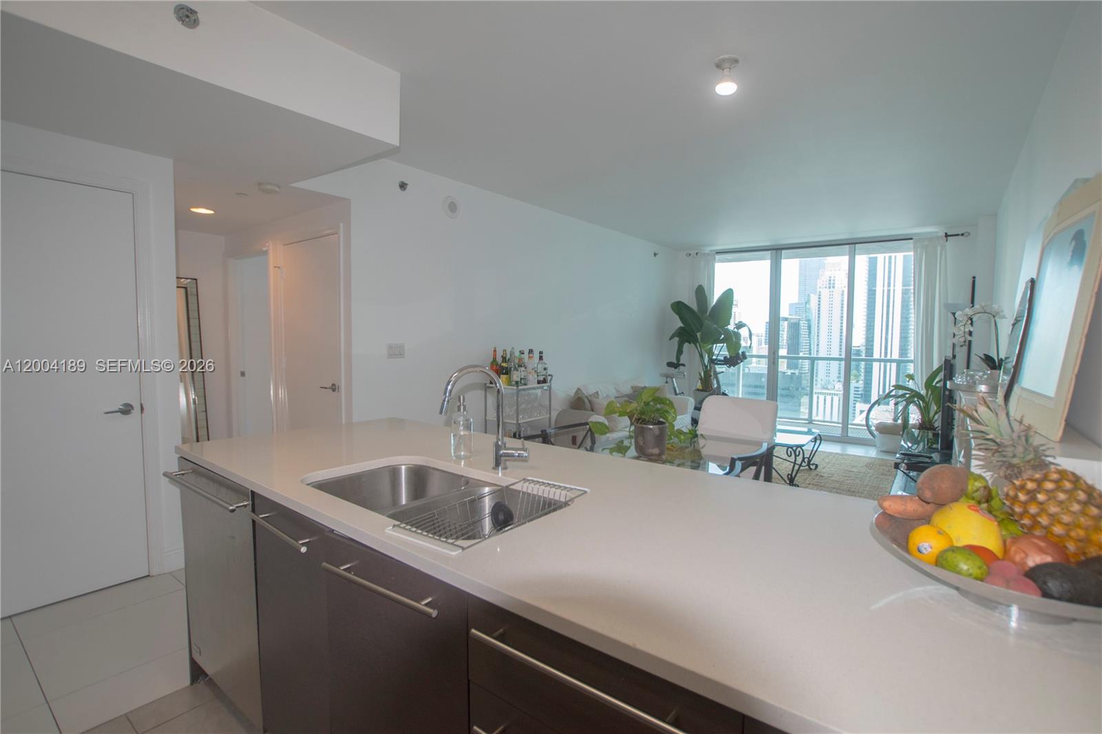 55 SE 6th St #2804, Miami FL 33131