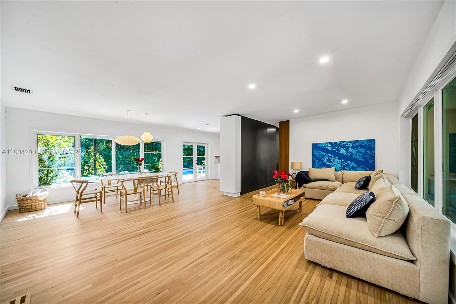 1010 Placetas Ave, Coral Gables FL 33146