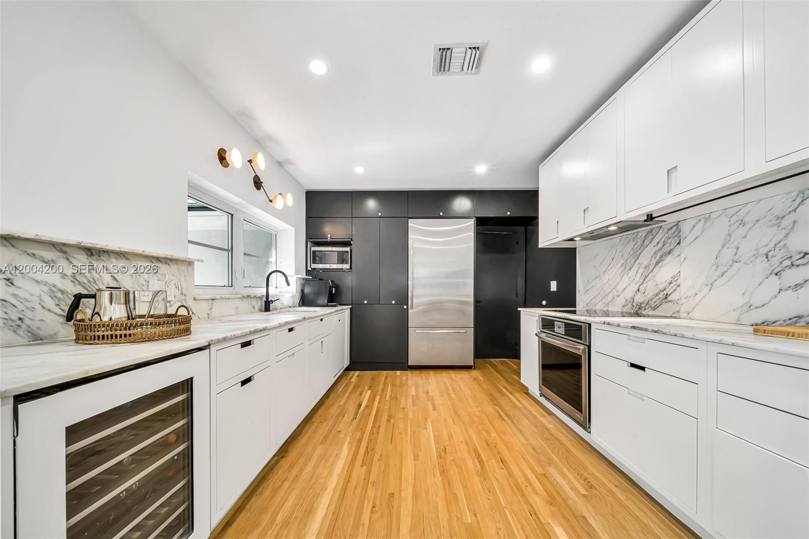 1010 Placetas Ave, Coral Gables FL 33146