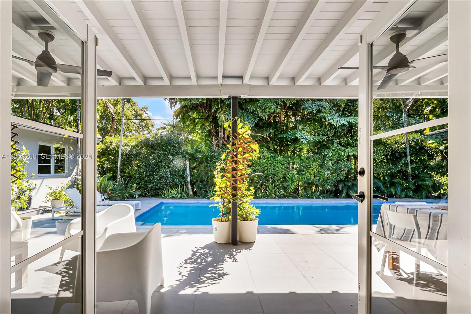 1010 Placetas Ave, Coral Gables FL 33146