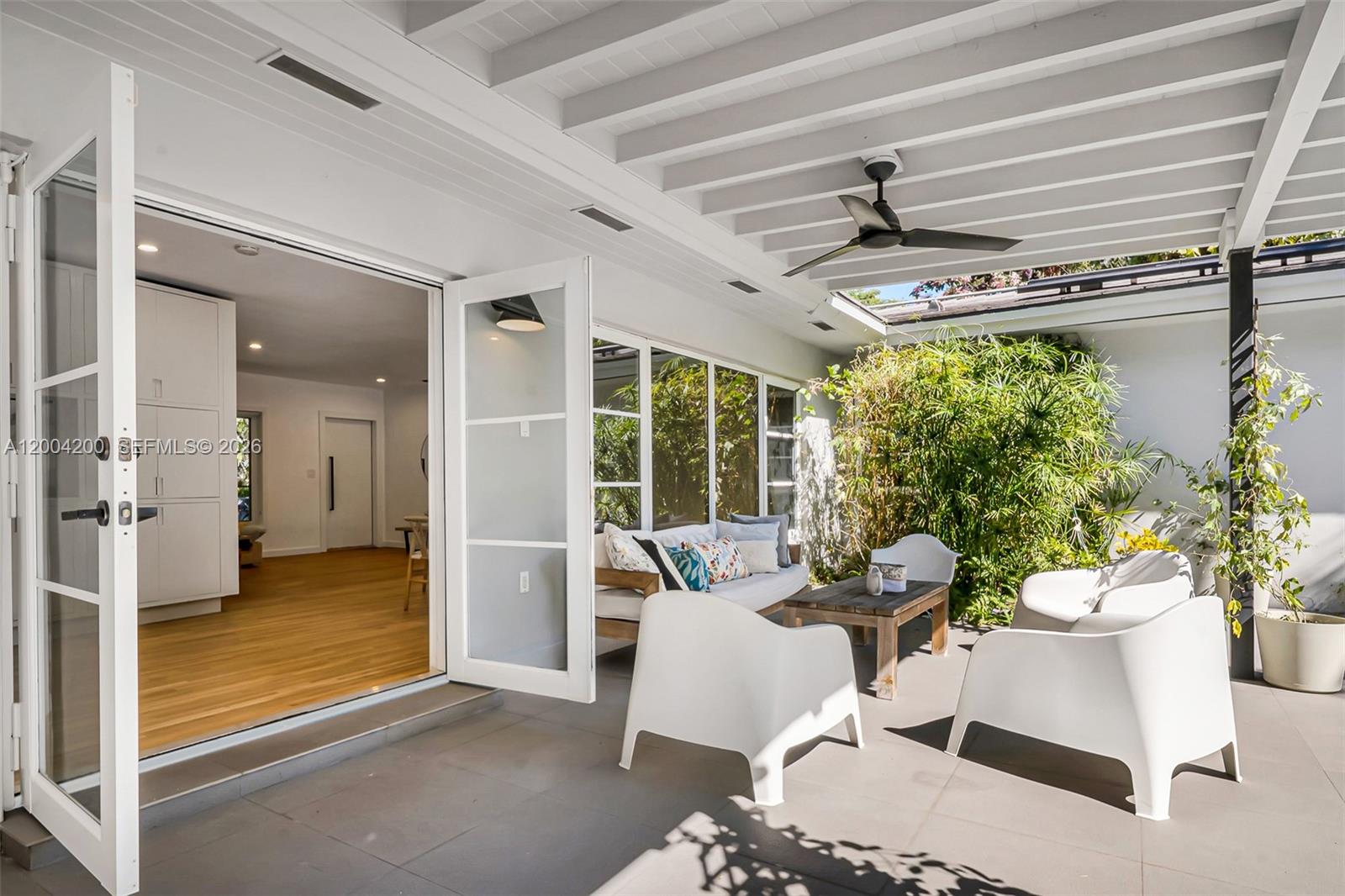 1010 Placetas Ave, Coral Gables FL 33146