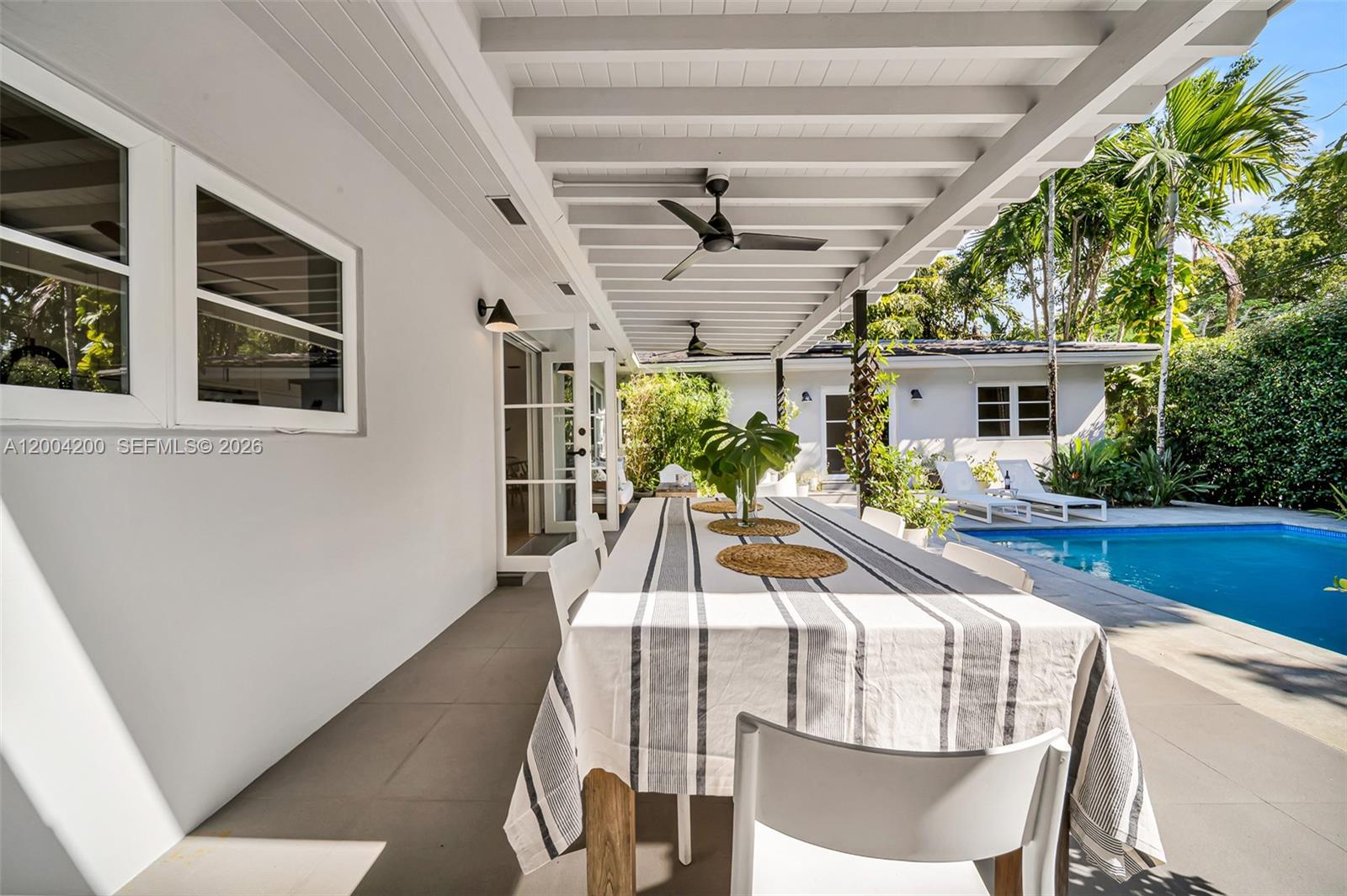 1010 Placetas Ave, Coral Gables FL 33146