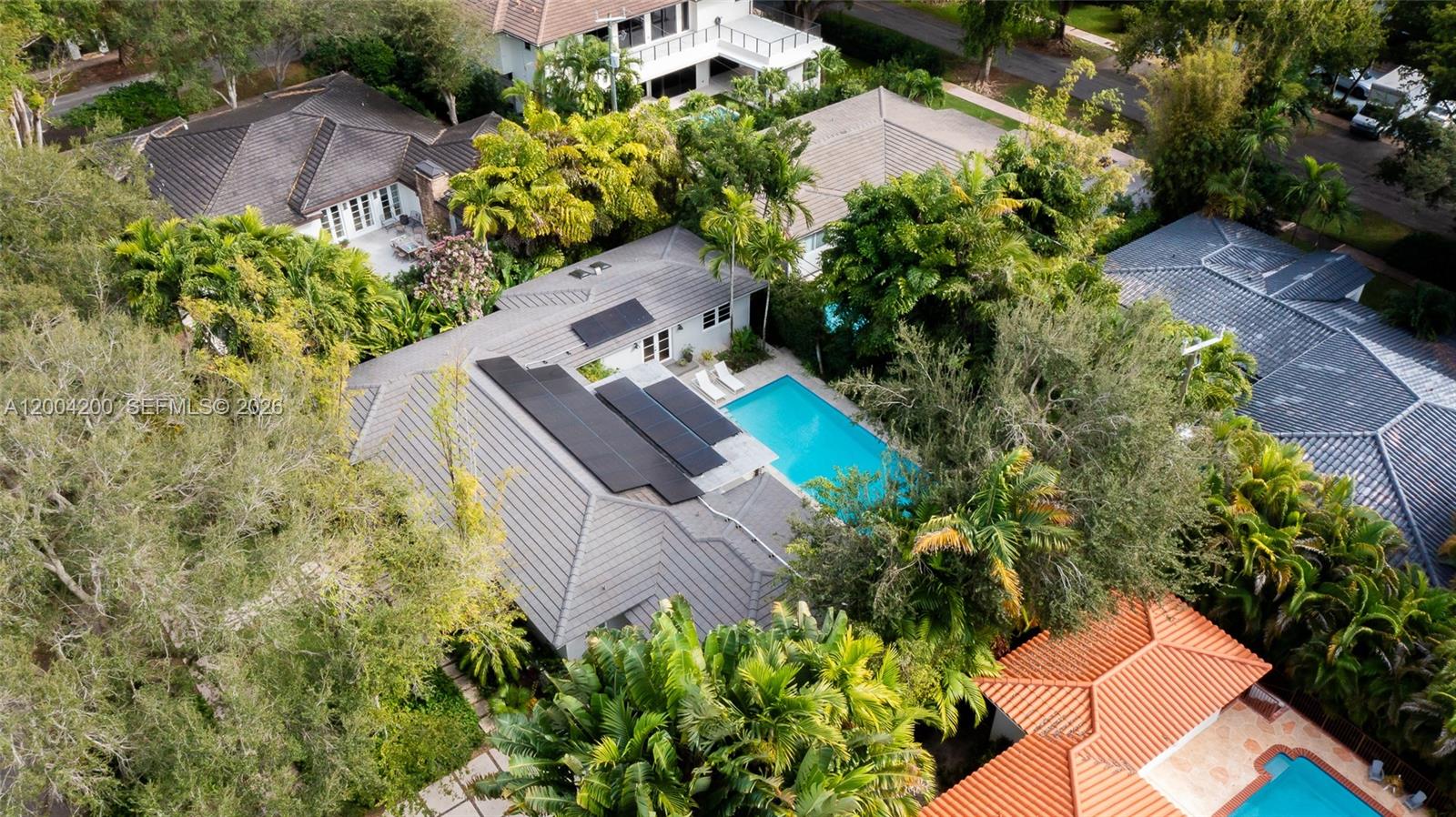 1010 Placetas Ave, Coral Gables FL 33146