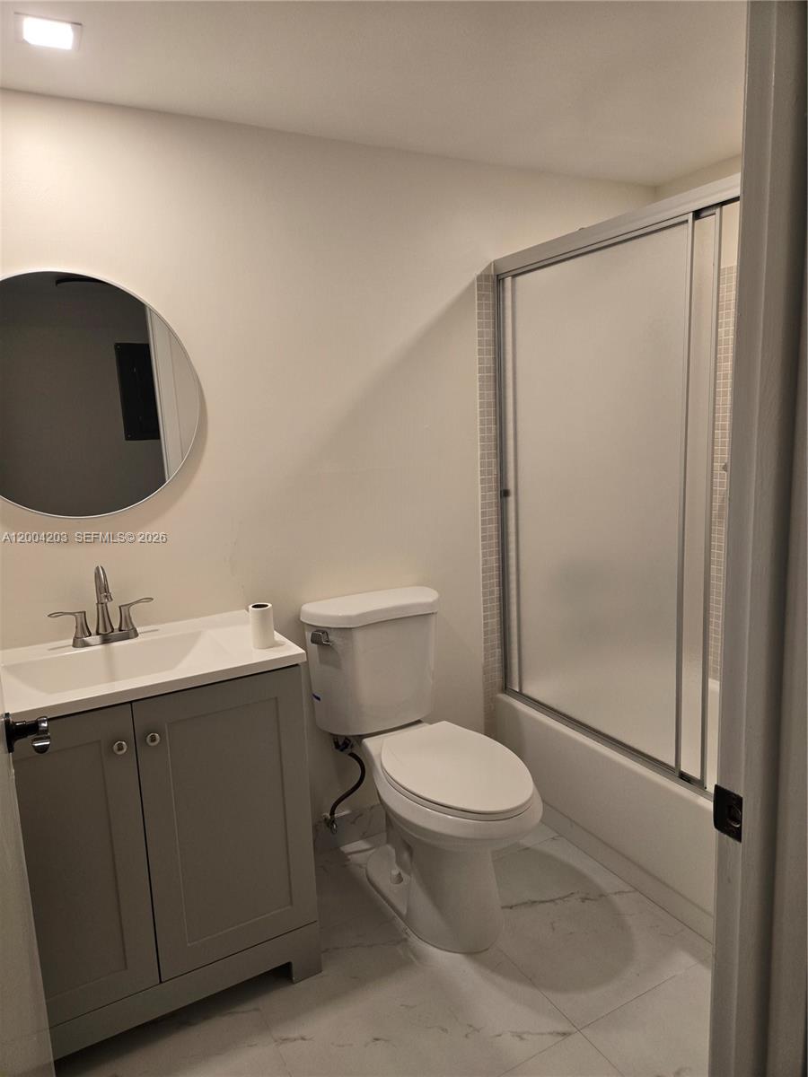 9610 S Belfort Cir #107, Tamarac FL 33321