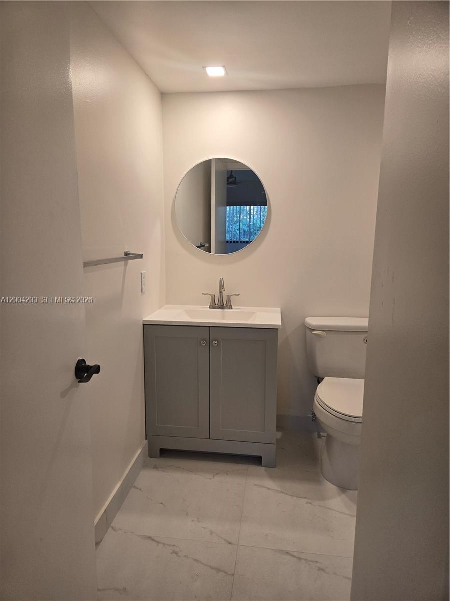 9610 S Belfort Cir #107, Tamarac FL 33321