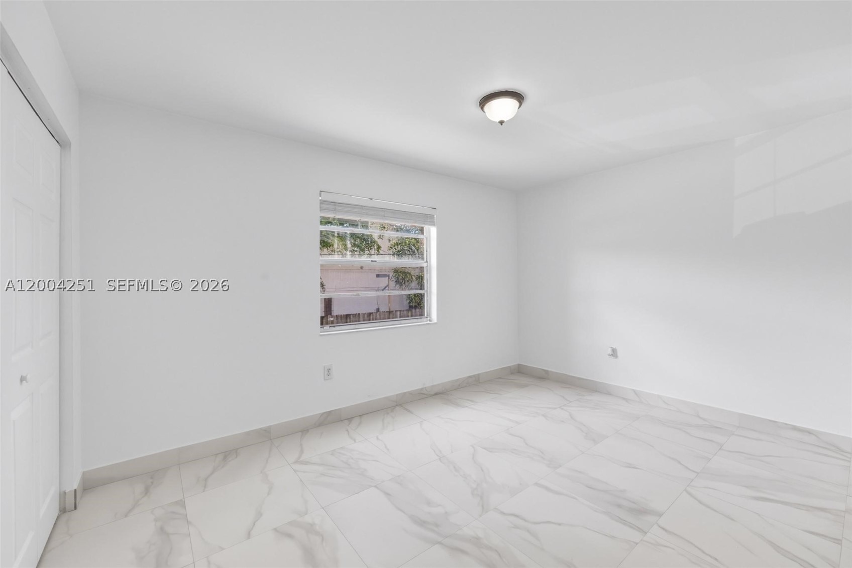 140 NW 14th Ave #9, Miami FL 33125