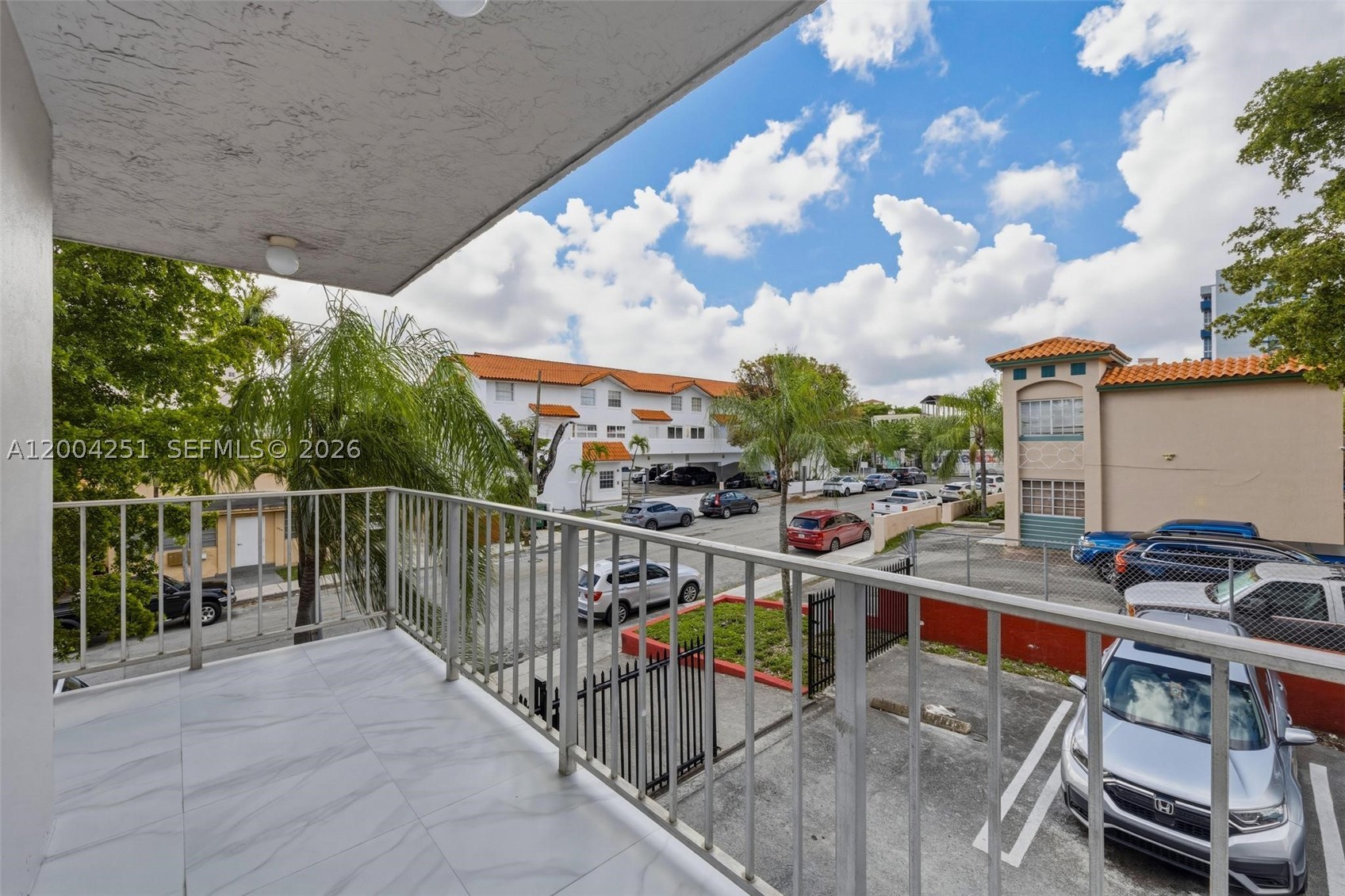 140 NW 14th Ave #9, Miami FL 33125