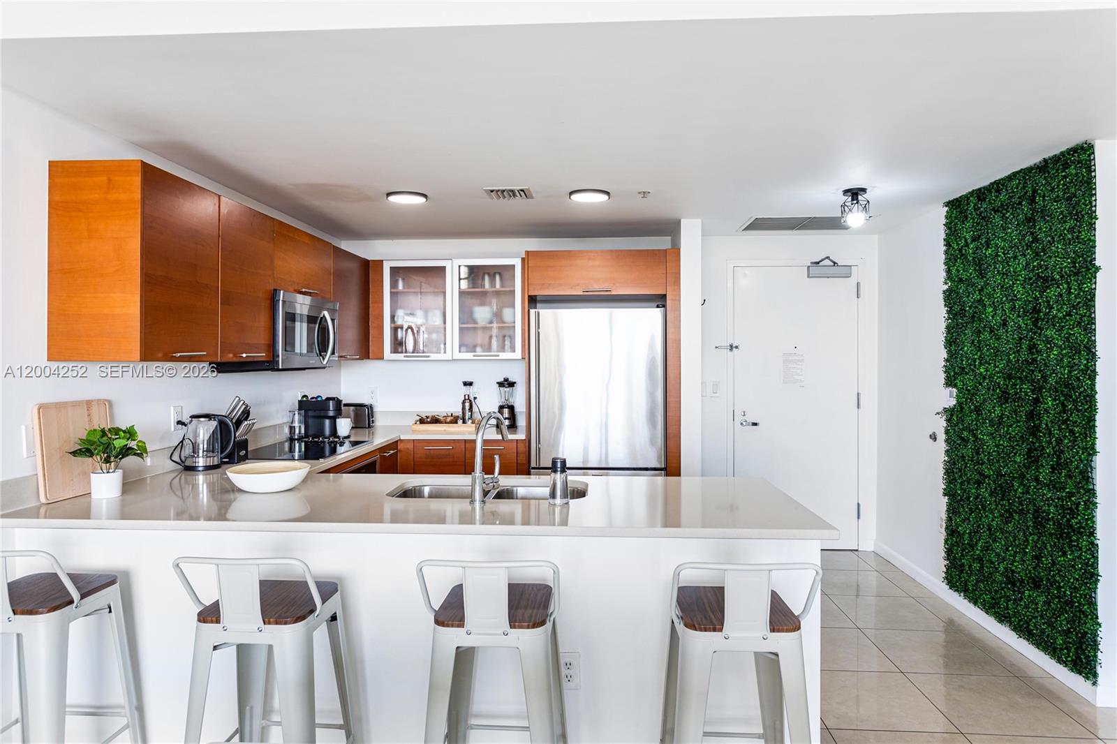 3250 NE 1st Ave #913, Miami FL 33137