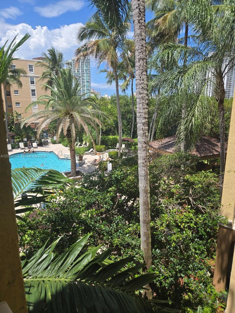 Aventura FL 33180 - A12004254