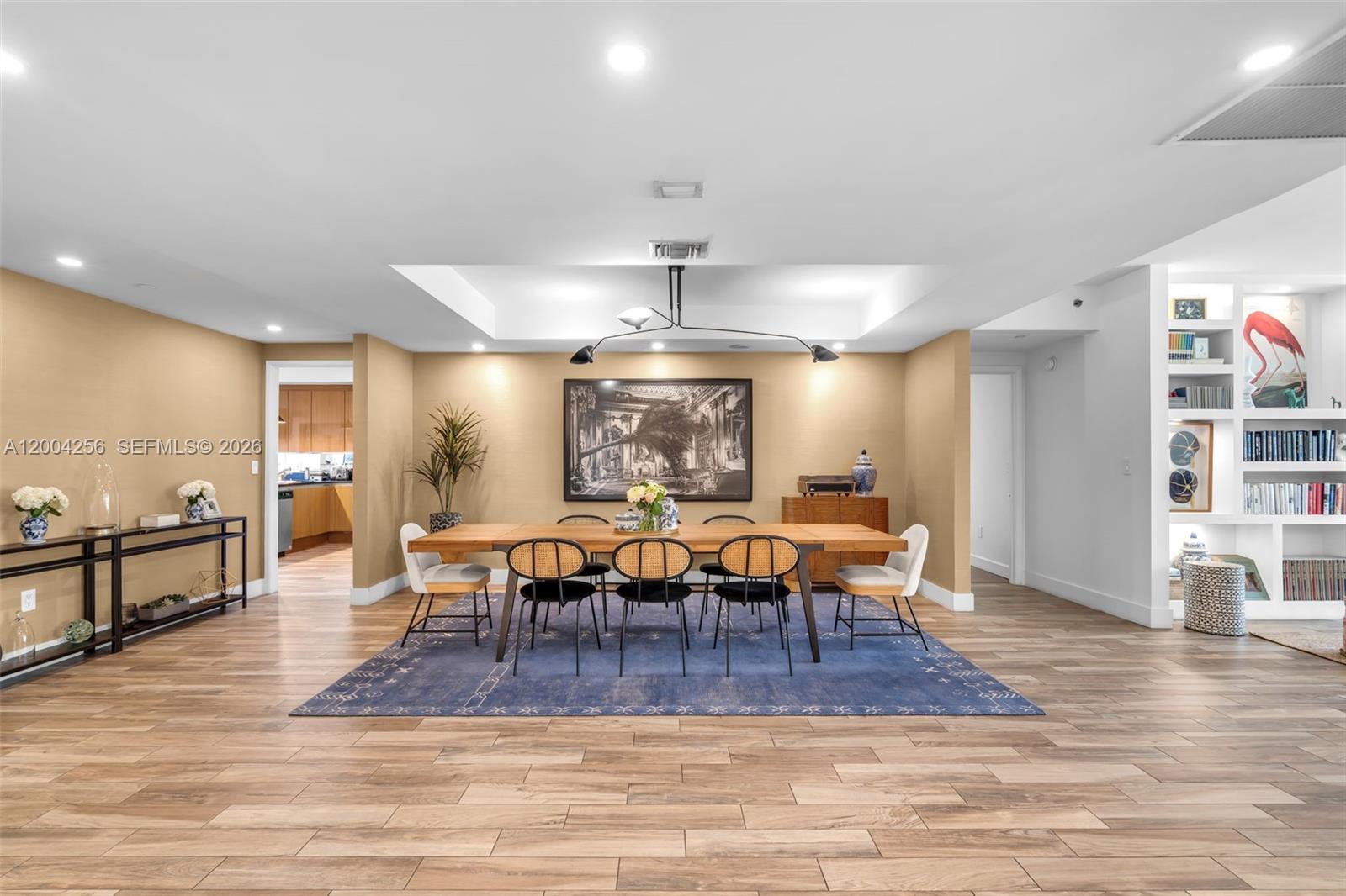 791 Crandon Blvd #302, Key Biscayne FL 33149