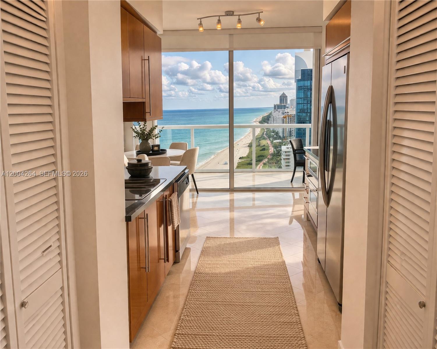 6365 Collins Ave #3204, Miami Beach FL 33141