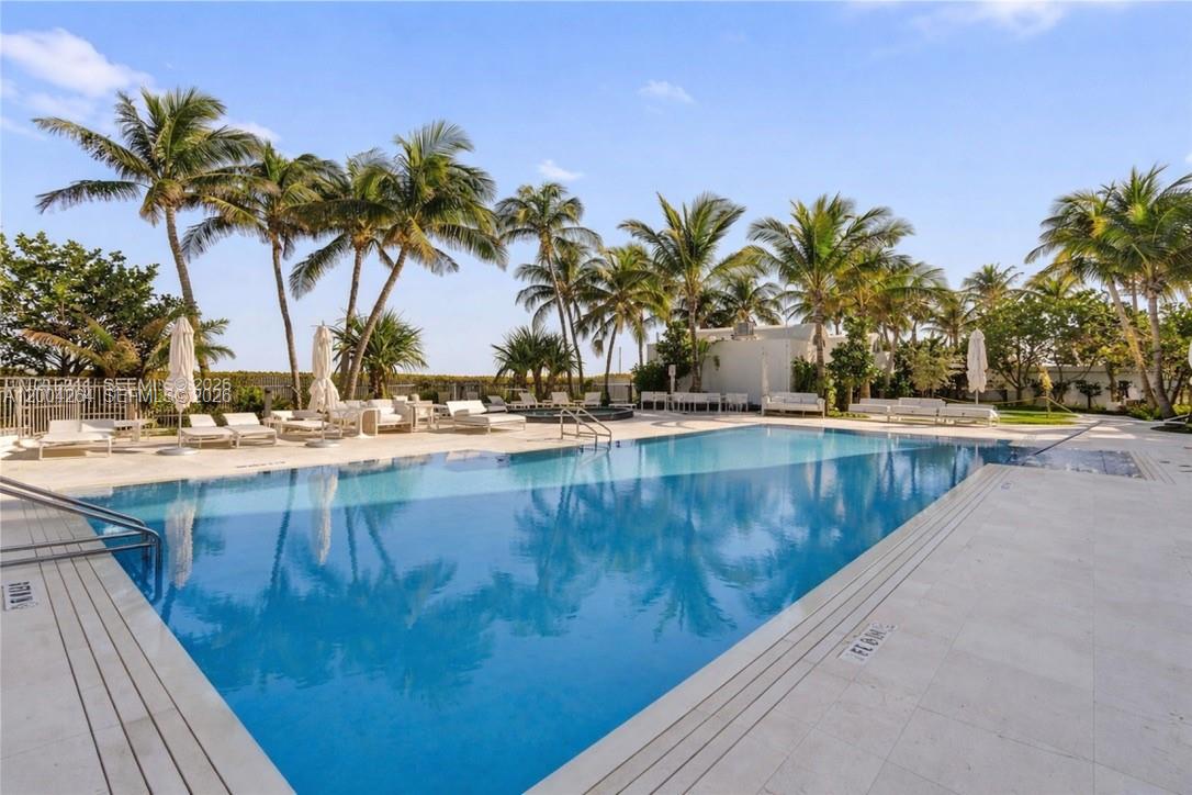 6365 Collins Ave #3204, Miami Beach FL 33141