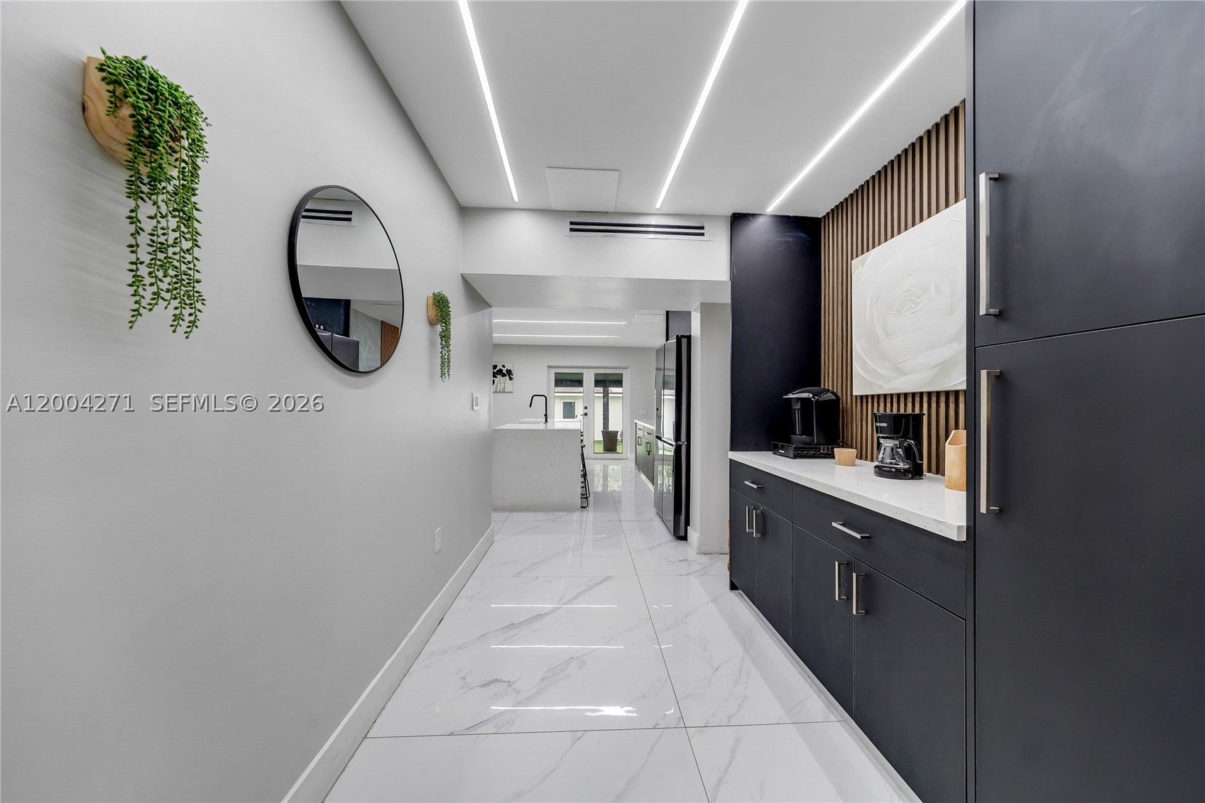2612 SW 12th St, Miami FL 33135
