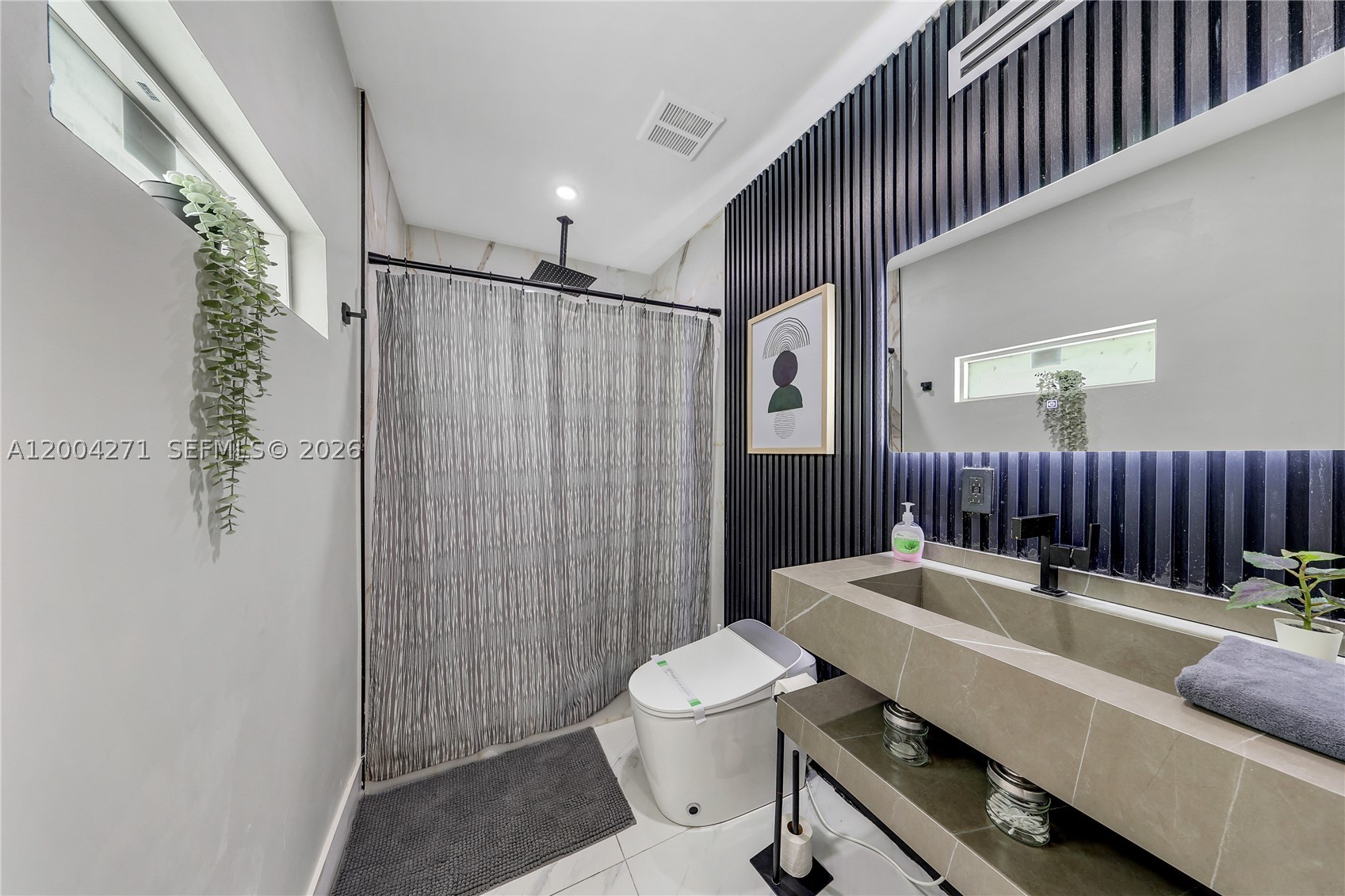 2612 SW 12th St, Miami FL 33135