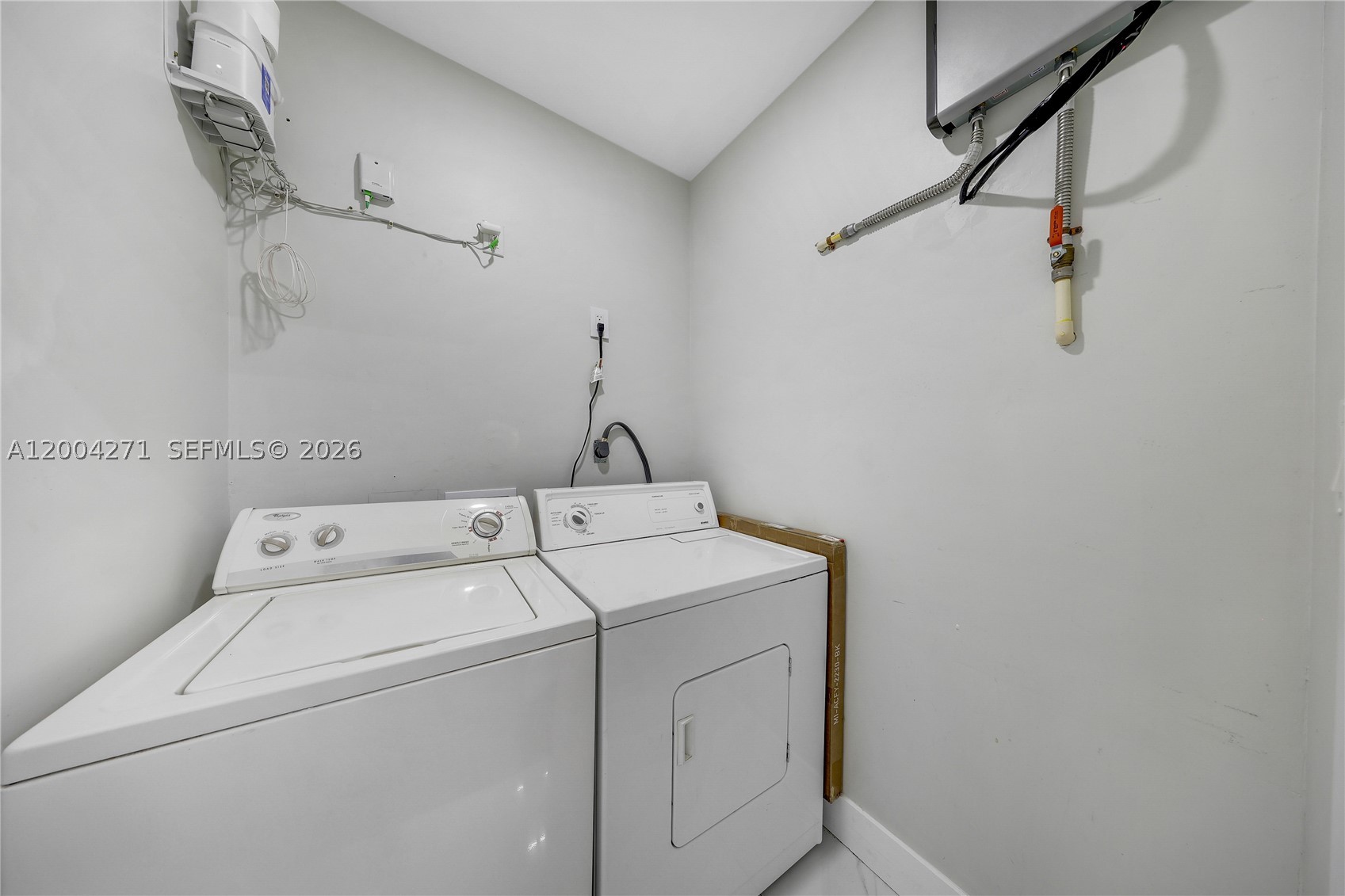 2612 SW 12th St, Miami FL 33135