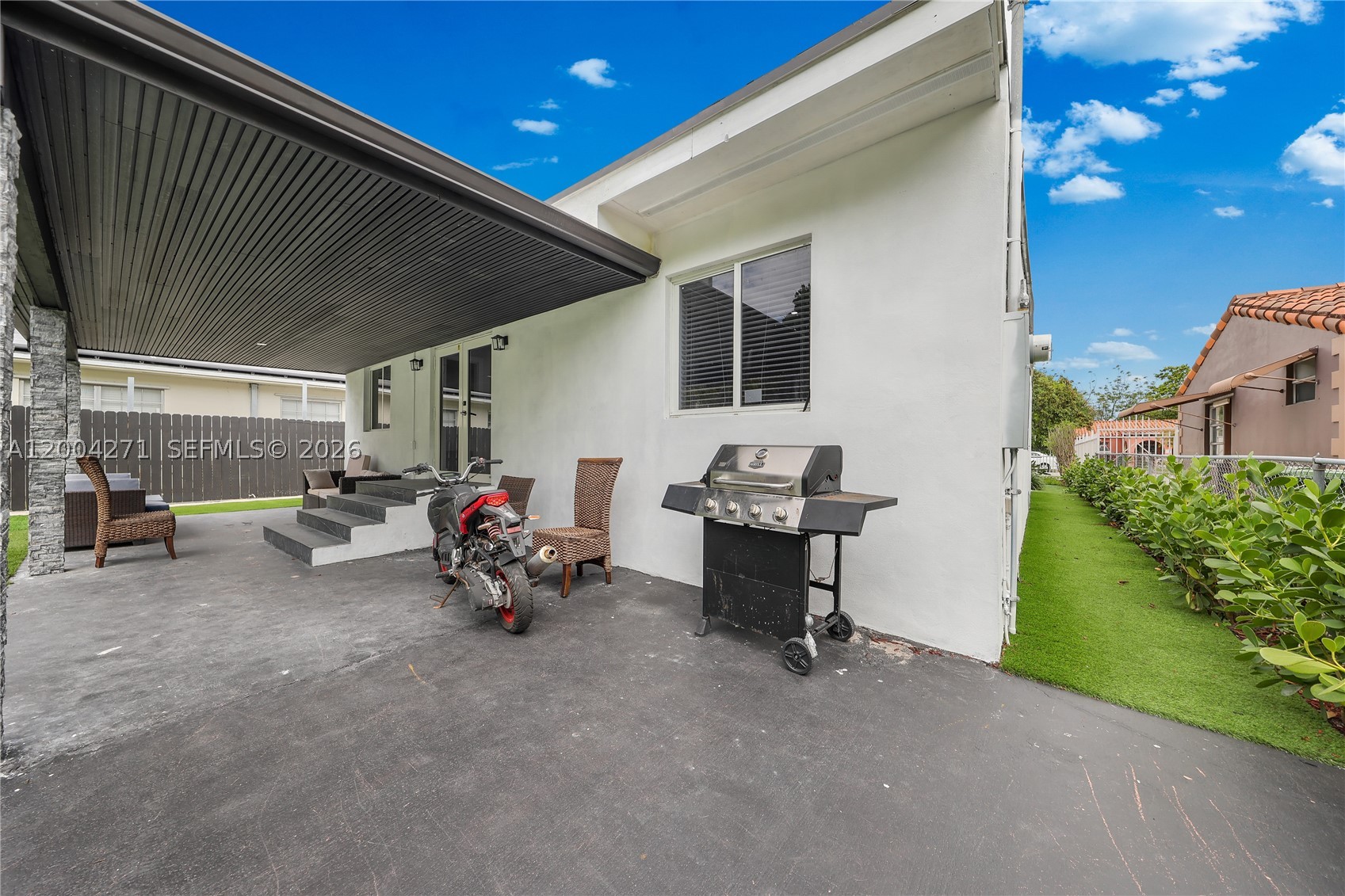 2612 SW 12th St, Miami FL 33135