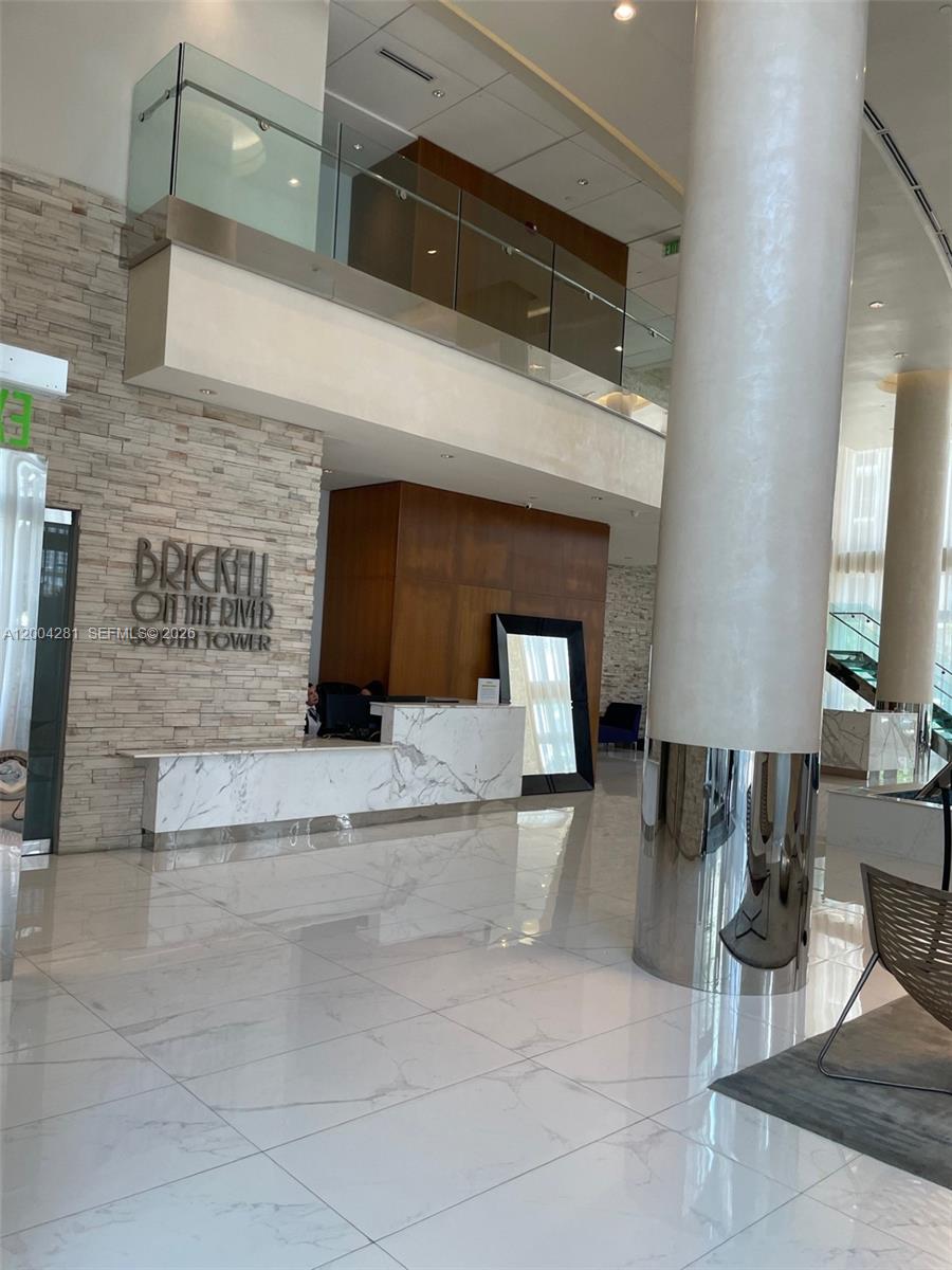 41 SE 5th St #1614, Miami FL 33131
