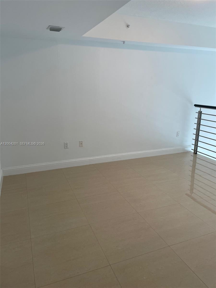 41 SE 5th St #1614, Miami FL 33131