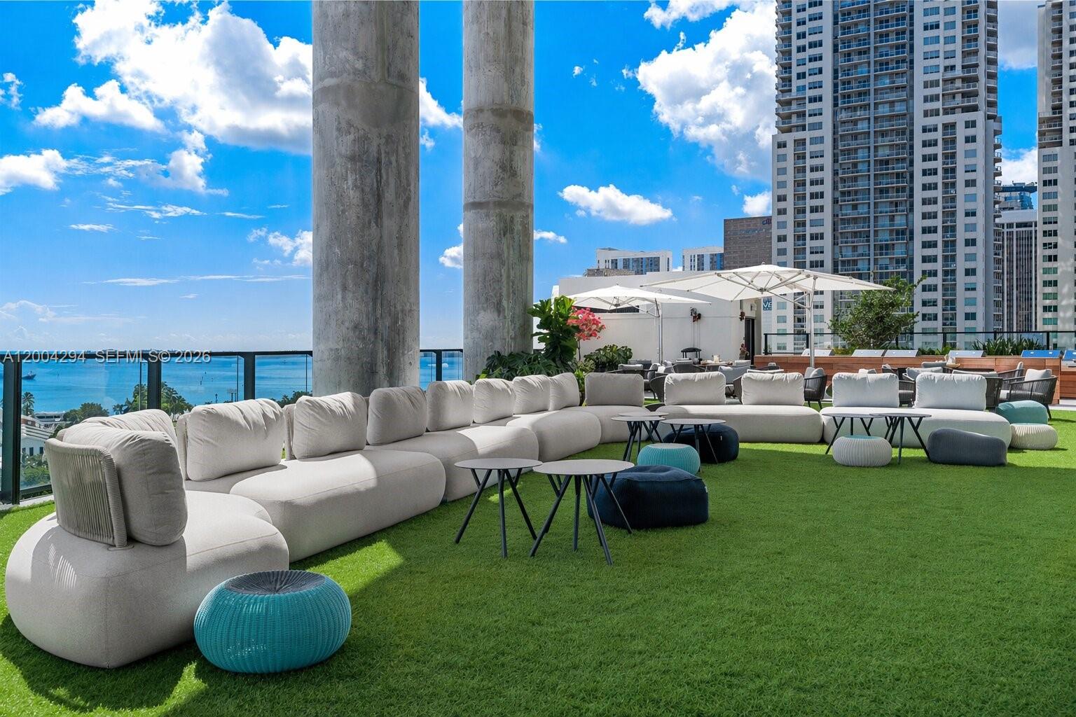 398 NE 5th St #1809, Miami FL 33132