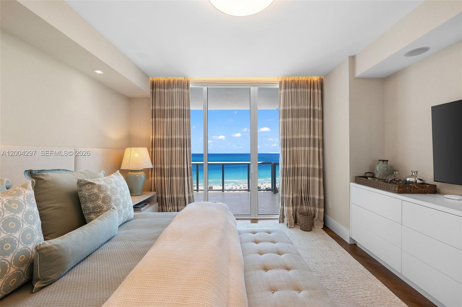 50 S Pointe Dr #1502/03, Miami Beach FL 33139
