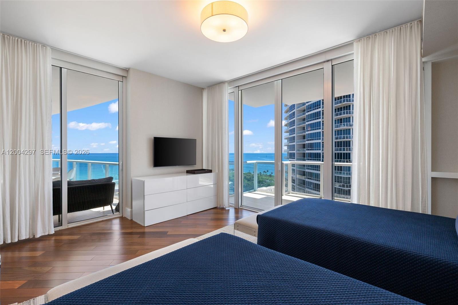 50 S Pointe Dr #1502/03, Miami Beach FL 33139