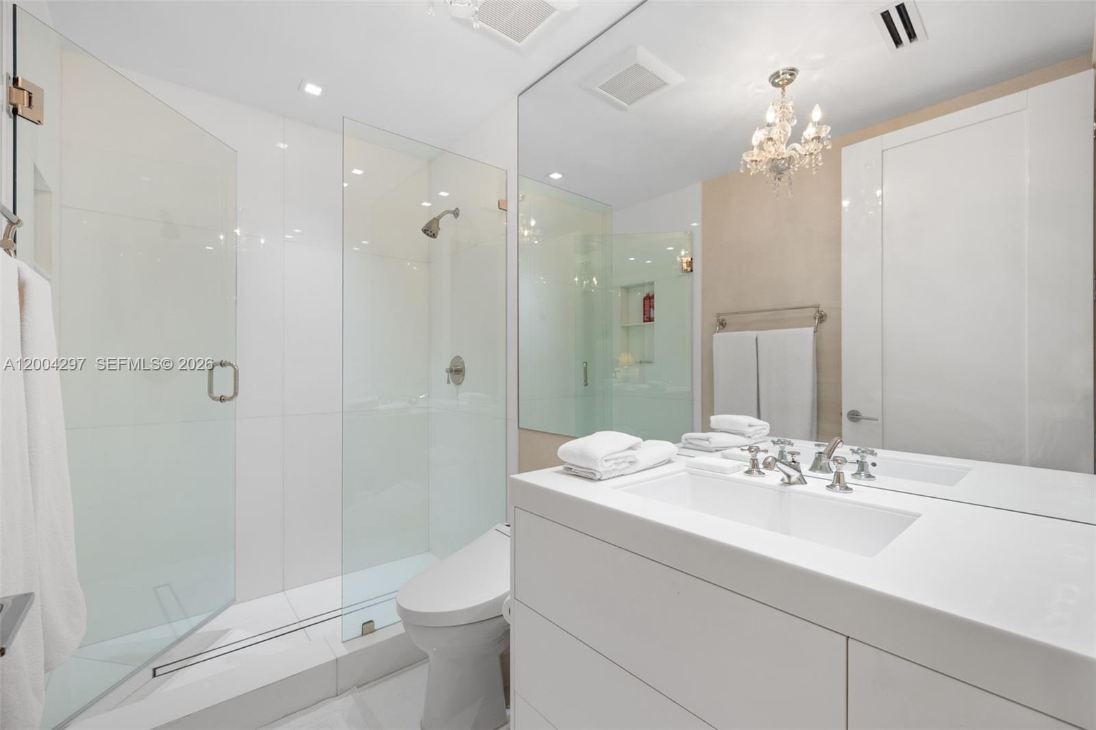 50 S Pointe Dr #1502/03, Miami Beach FL 33139