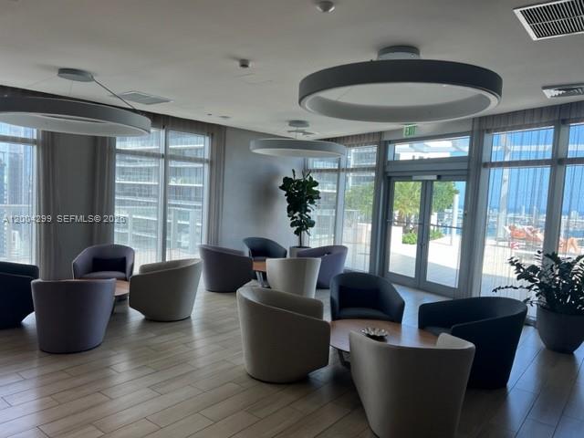 1100 S Miami Ave #2006, Miami FL 33130