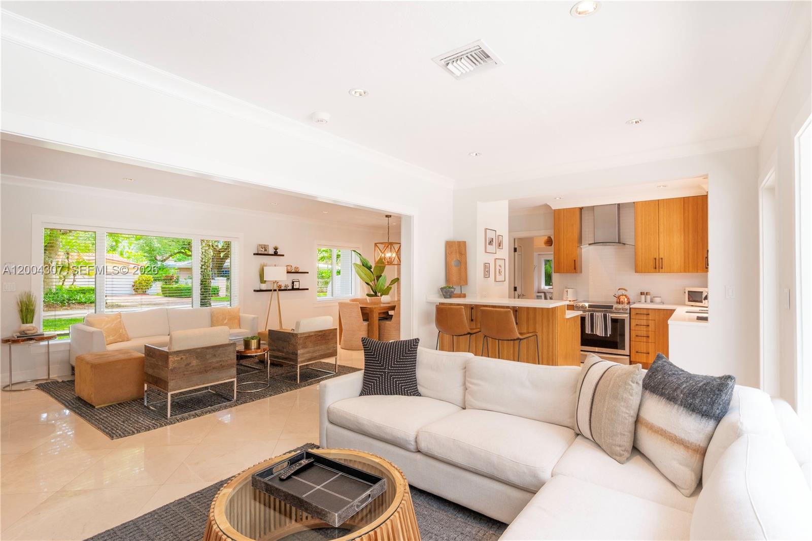 1029 Mariposa Ave, Coral Gables FL 33146