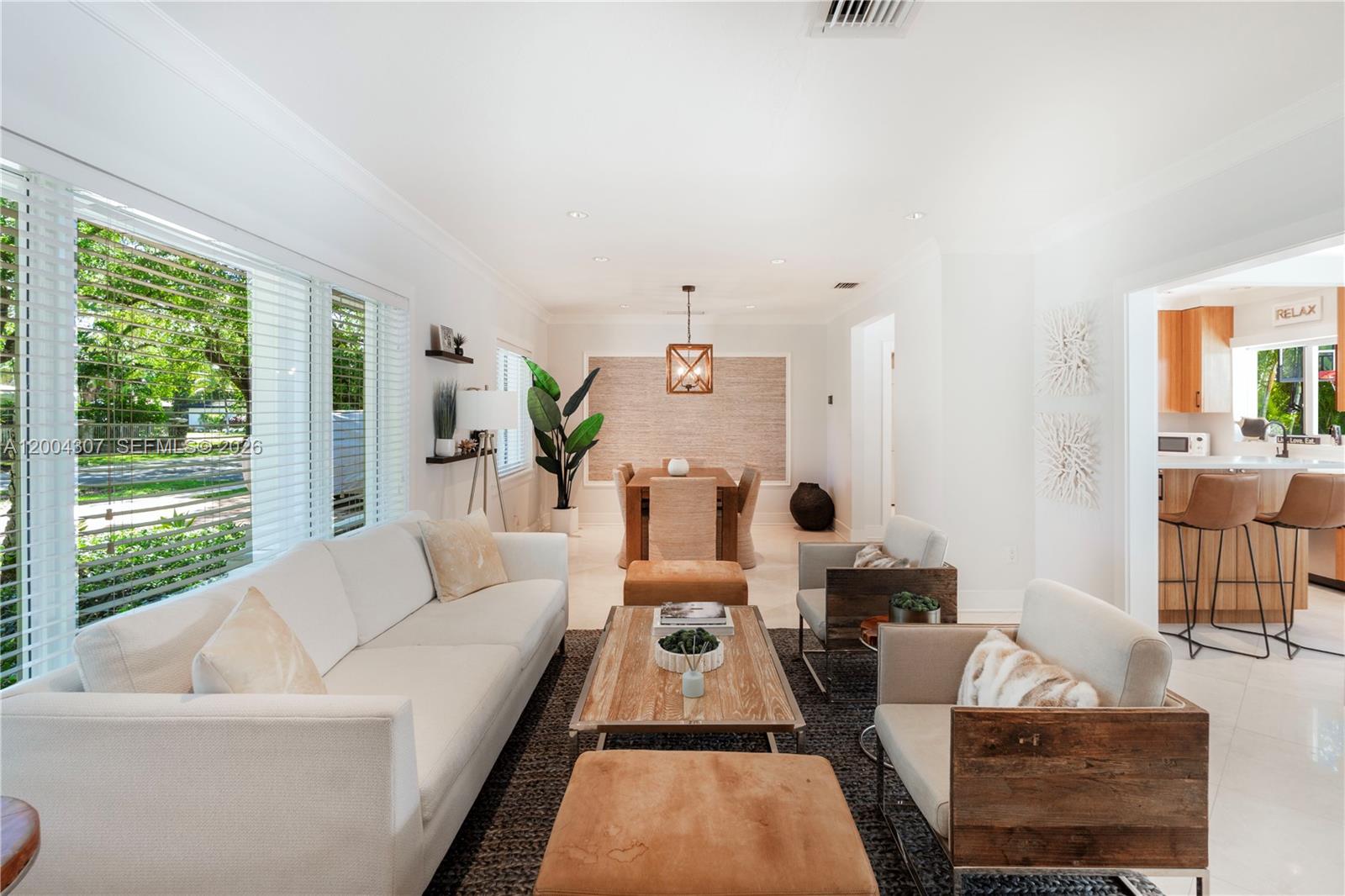 1029 Mariposa Ave, Coral Gables FL 33146