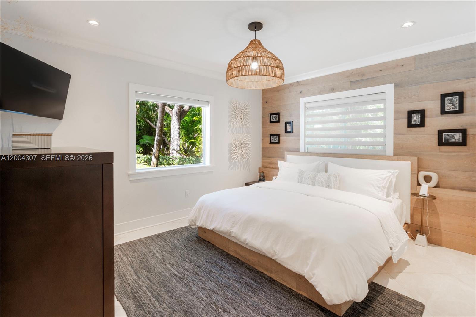 1029 Mariposa Ave, Coral Gables FL 33146