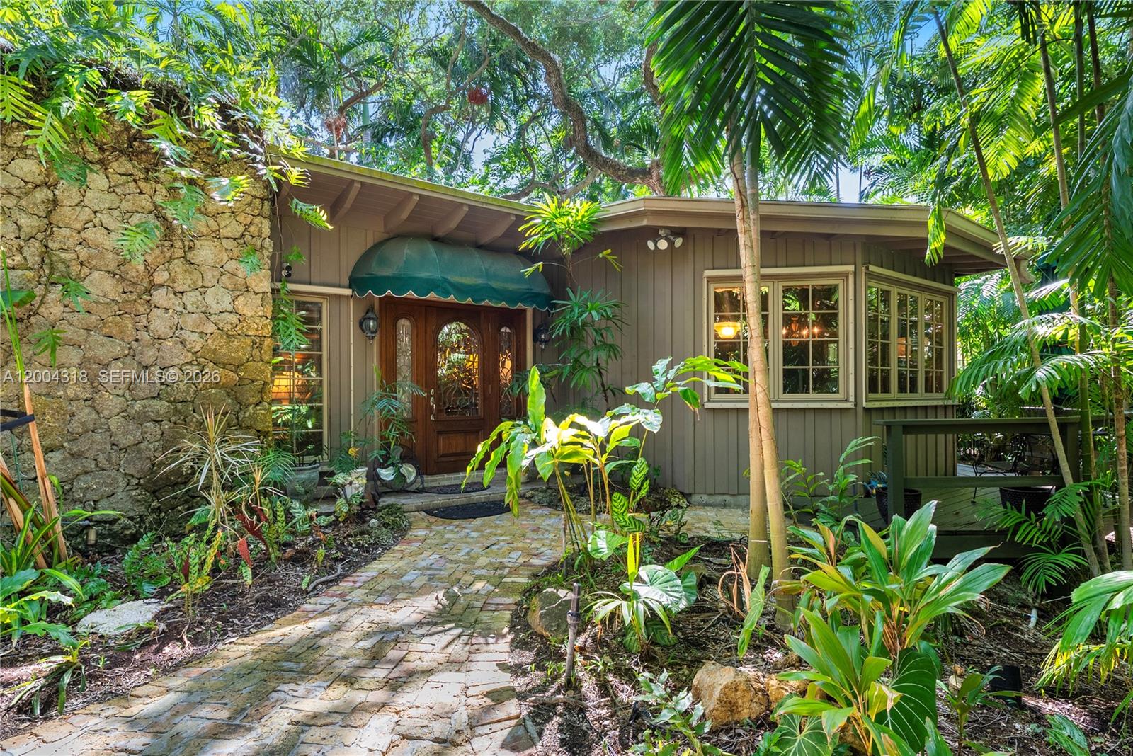 3584 Saint Gaudens Rd, Miami FL 33133
