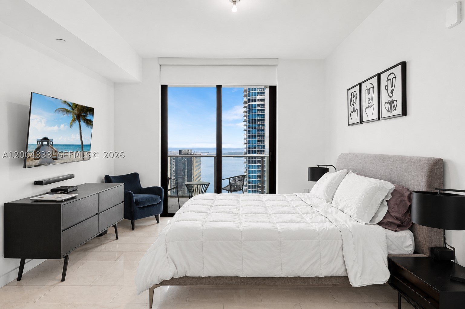 1010 Brickell Ave #3904, Miami FL 33131