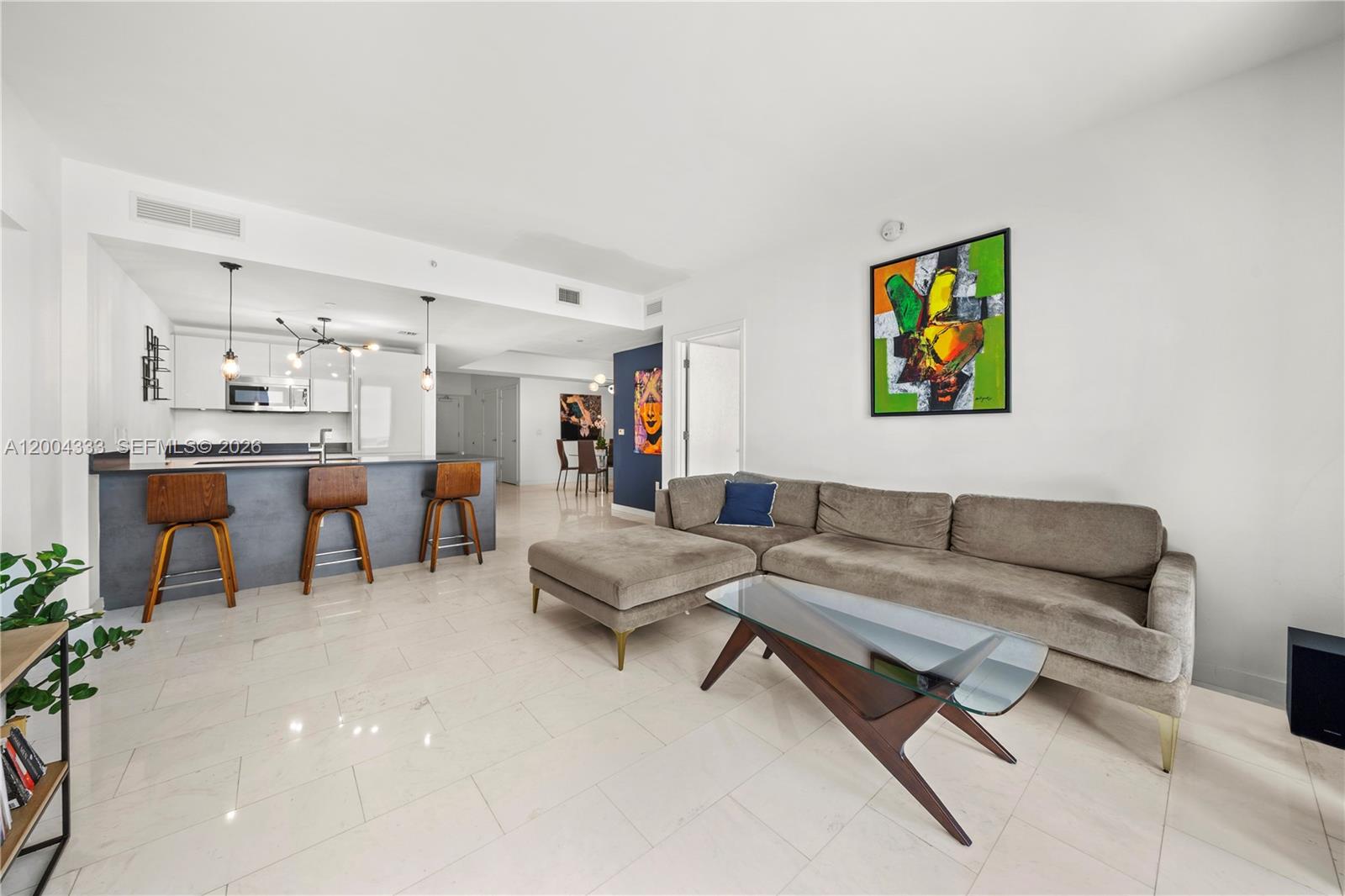 1010 Brickell Ave #3904, Miami FL 33131