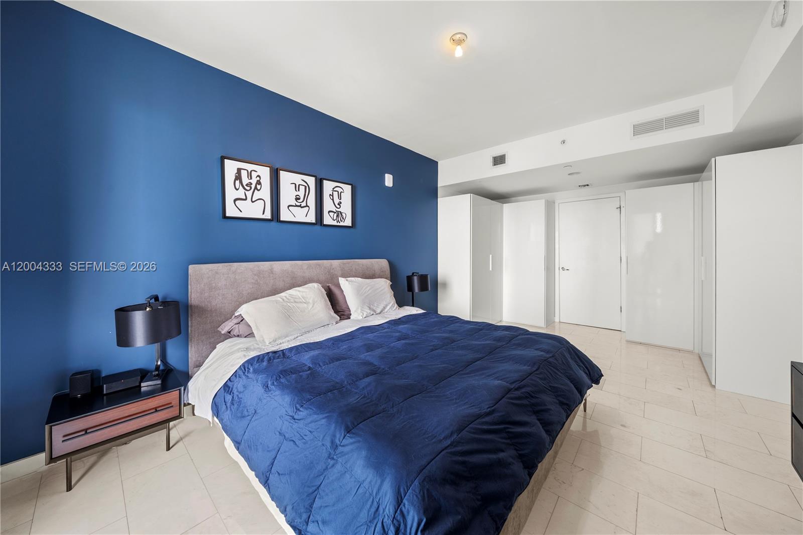 1010 Brickell Ave #3904, Miami FL 33131