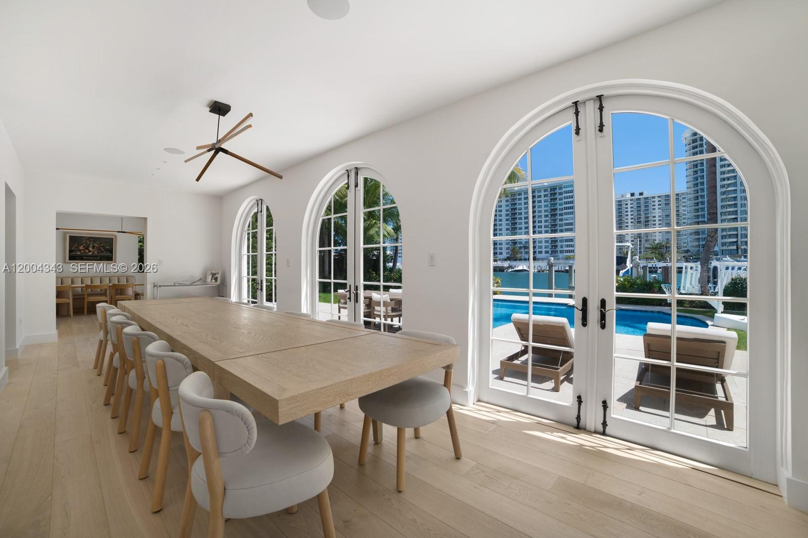 5763 Pine Tree Dr, Miami Beach FL 33140