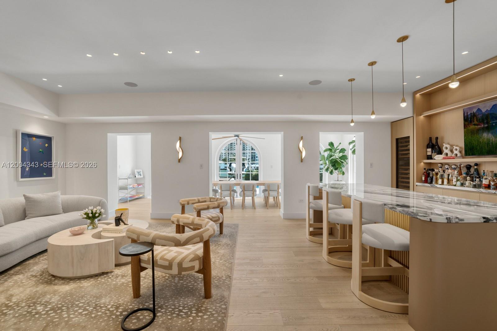 5763 Pine Tree Dr, Miami Beach FL 33140