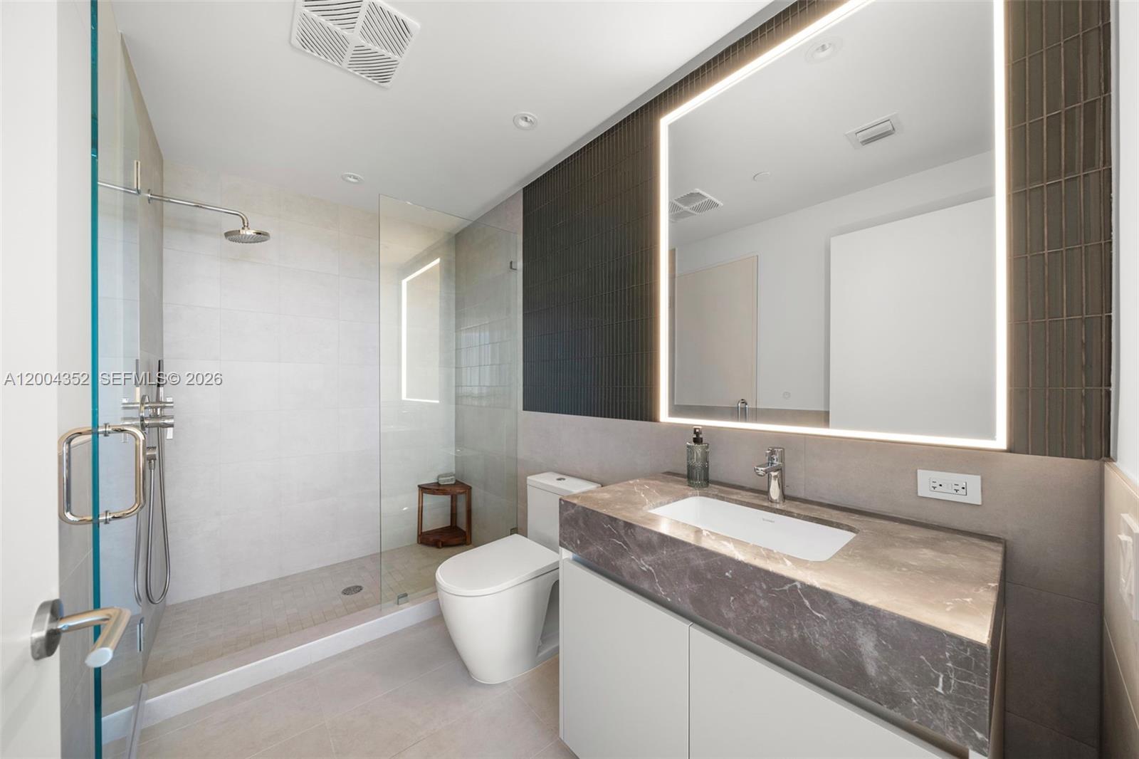 500 Alton Rd #1707, Miami Beach FL 33139