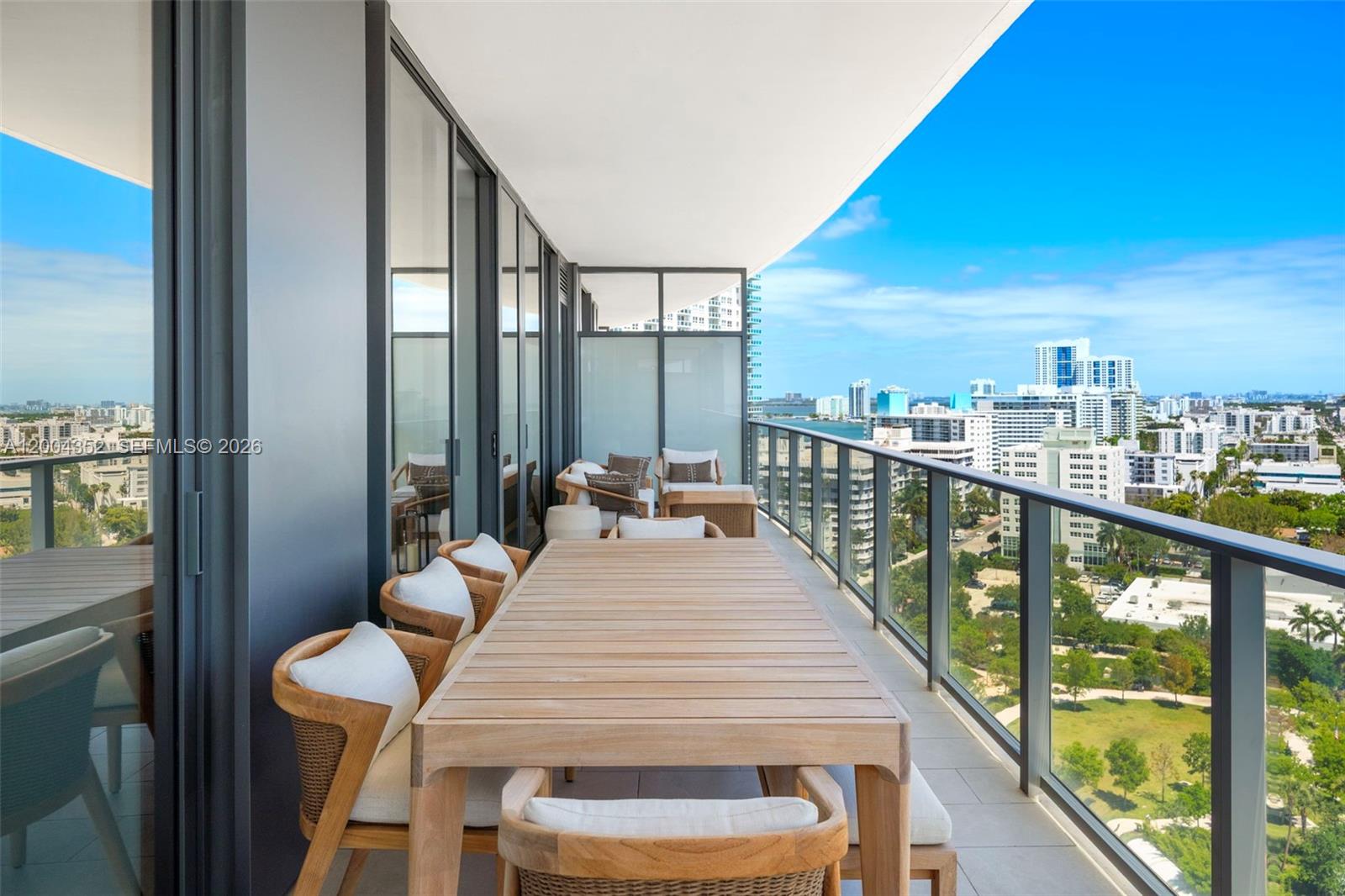 500 Alton Rd #1707, Miami Beach FL 33139