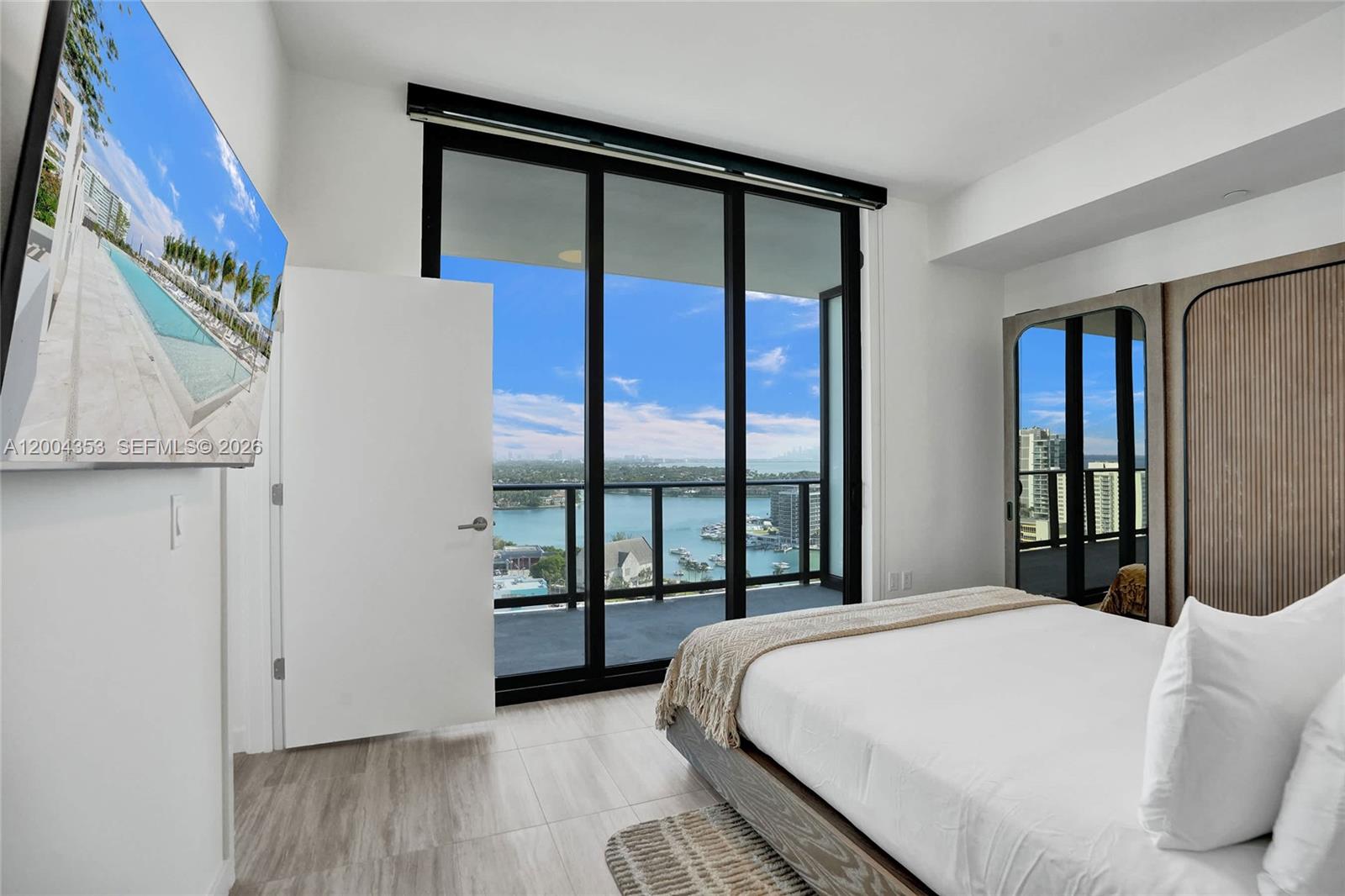 580 72nd St #1702, Miami Beach FL 33141