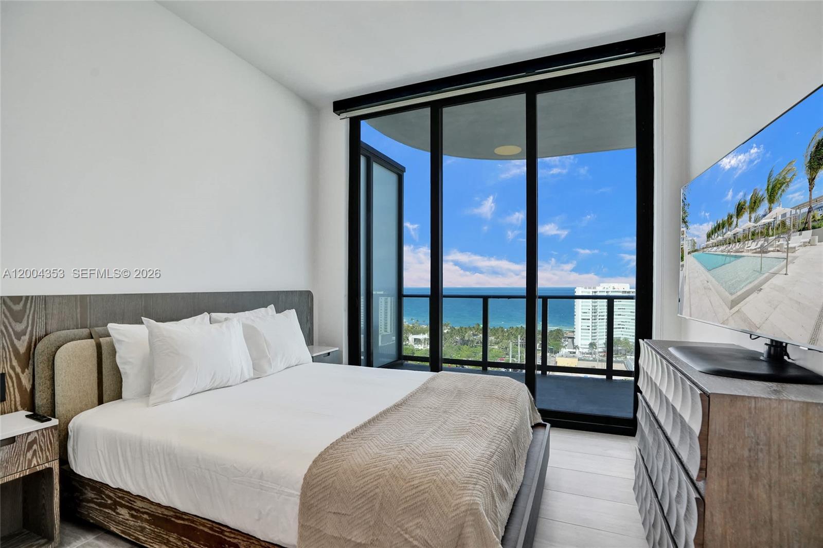 580 72nd St #1702, Miami Beach FL 33141